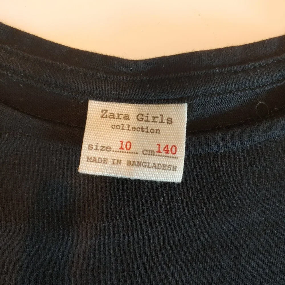 Zara | Metallic Gold Stars on Deep Black Long Sleeve Tee | 10 | Poetry
